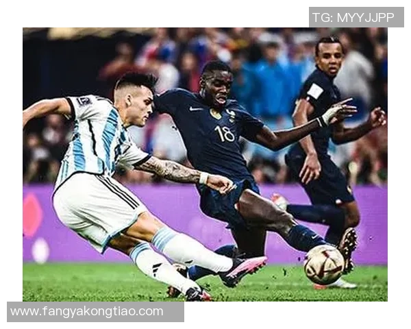 热火与篮网激战G5争夺季后赛晋级关键战役的精彩瞬间与战术分析