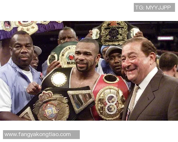 罗伊琼斯与约翰森的拳击对决揭示了拳坛传奇的巅峰对抗与辉煌历史 罗伊琼斯与约翰森的拳击对决揭示了拳坛传奇的巅峰对抗与辉煌历史